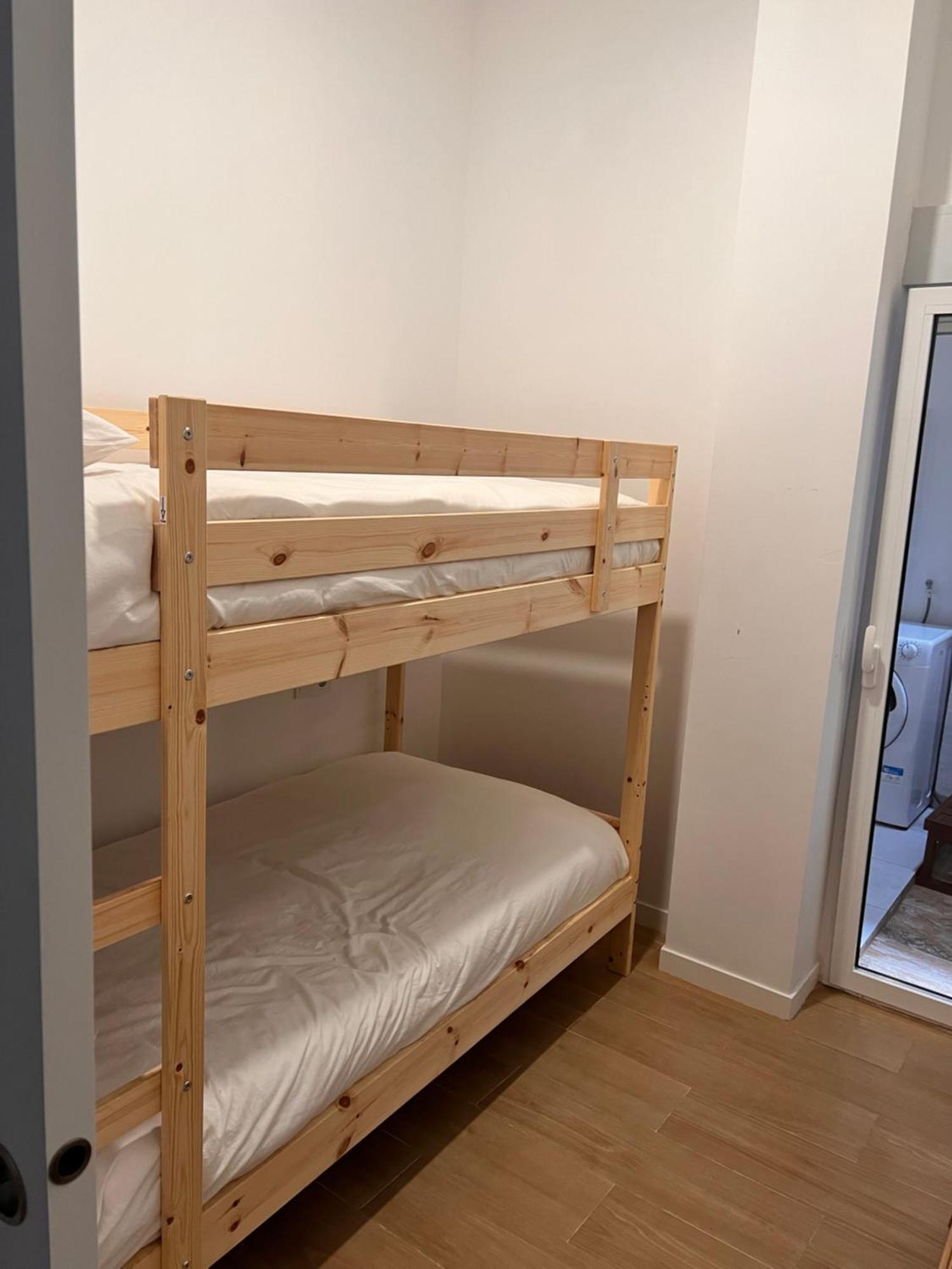 Afrik Apartament *